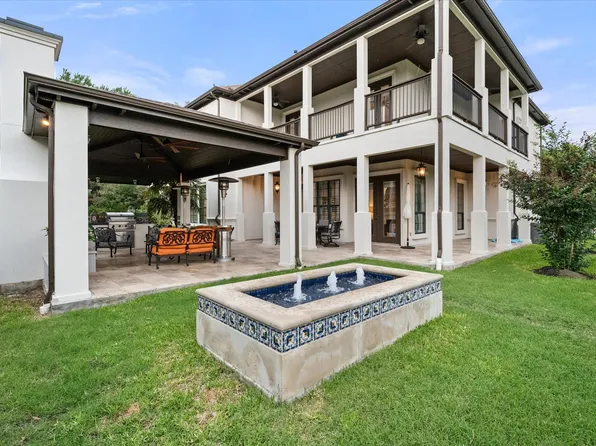 8924 Waterchase Cir, Fort Worth, TX 76120