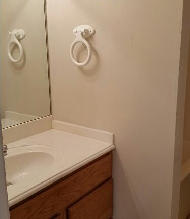 Bathroom 3_04052018
