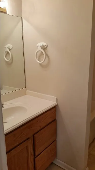Bathroom 3_04052018