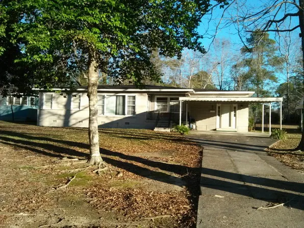 1726 W Selma St, Dothan, AL 36301