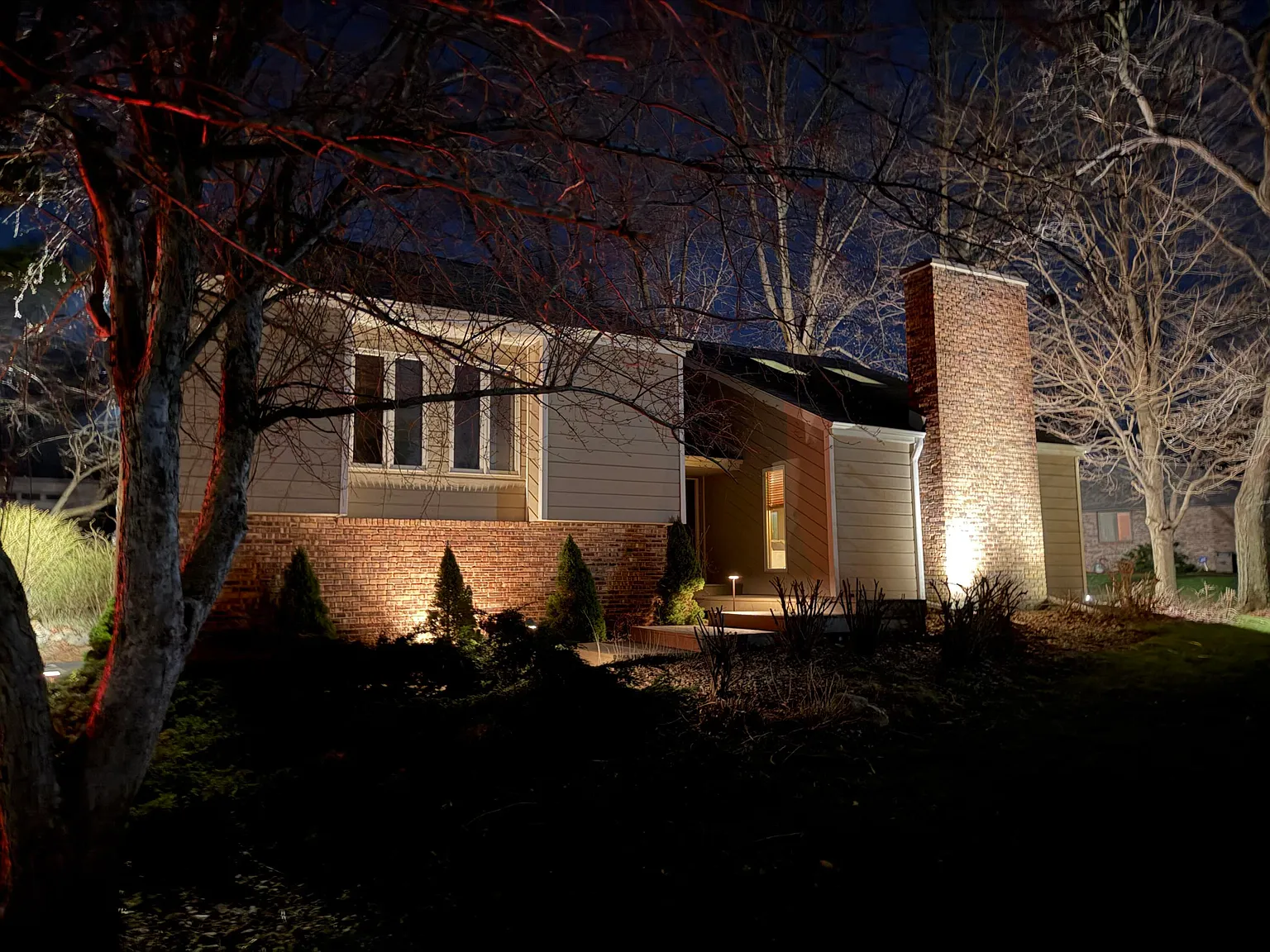 1587 N Rustic Dr photo 1