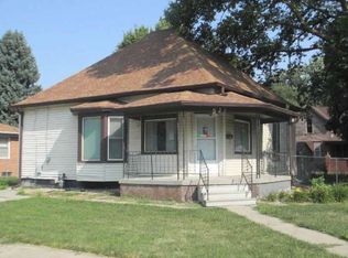 621 E 3rd St, Hastings, NE 68901