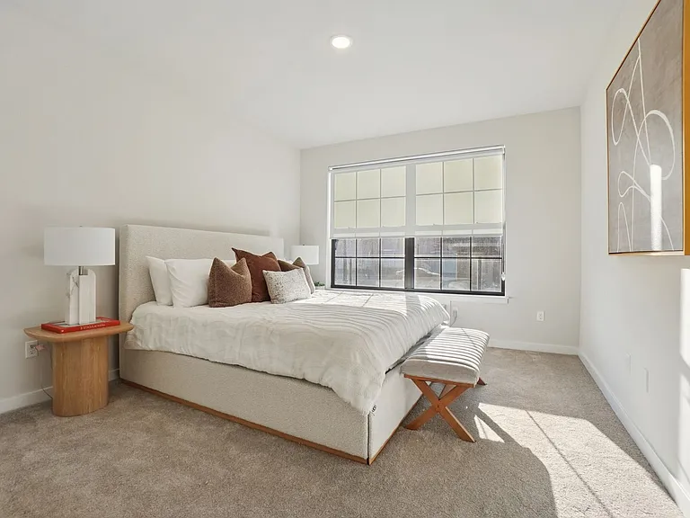 Cortlandt Terrace — Photo 44