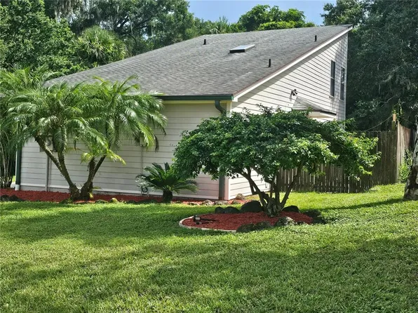 92 E HIGH ST, OVIEDO, FL 32765