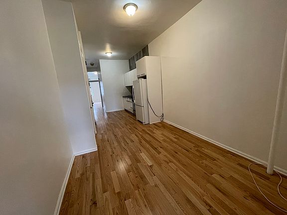 4th image of 61 Ten Eyck St #A2