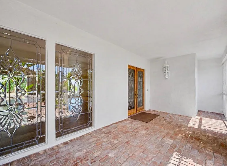 22525 Flamingo St — Photo 3