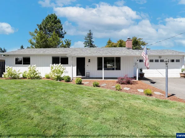 175 SE Pleasant Dr, Dallas, OR 97338