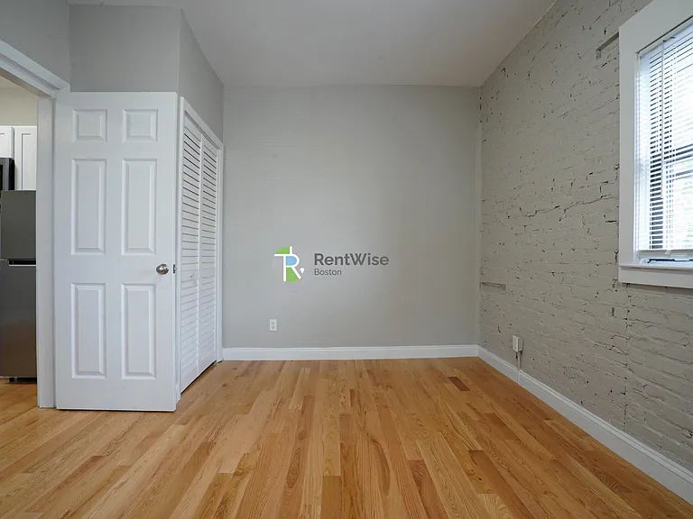 50 Park Vale Ave #24 — Photo 10