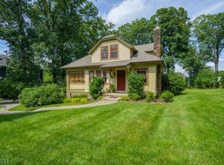 130 Watchung Ave, Chatham, NJ 07928