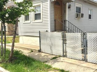115 Winham Ave, Staten Island, NY 10306