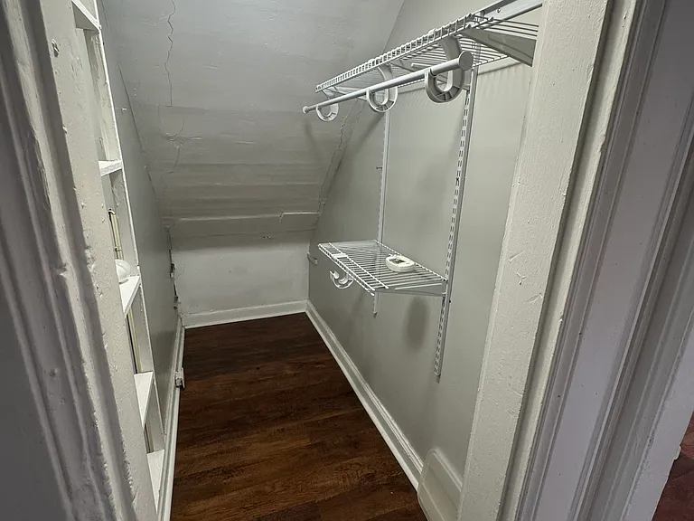 599 Oak St #3 — Photo 5