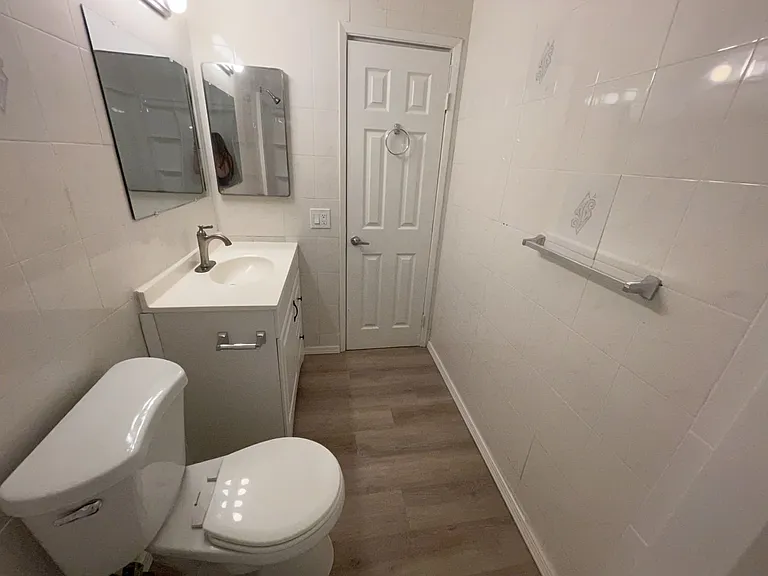4216 Euclid Ave #2 — Photo 10