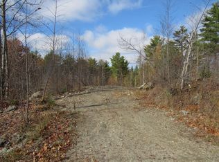 4 Pendleton Dr, Bangor, ME 04401