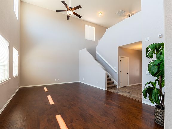 2nd image of 982 Tramonto Vista Ct