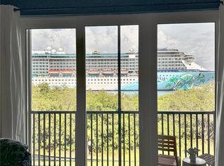 1111 Normandy Trace Rd #1111, Tampa, FL 33602