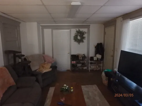 35. W. University Street