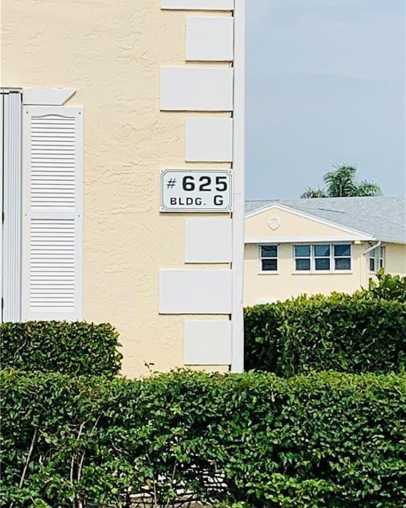 1st image of 625 W Lake Jasmine Cir Unit 625-105