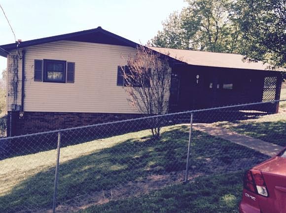 1st image of 1521 Lowell Dr