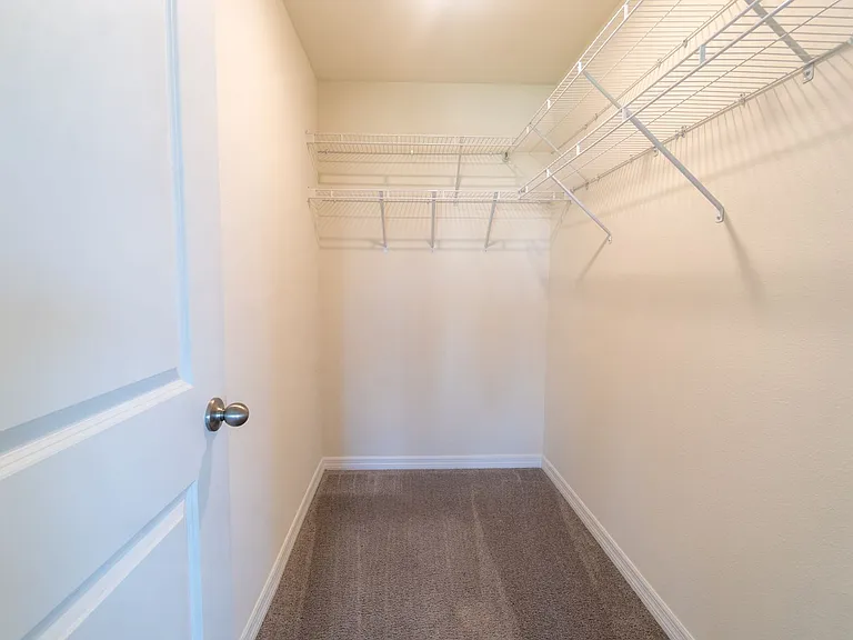 3718 Mannered Gold Ave — Photo 27