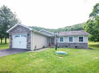 276 Straights Run Rd, Fairmont, WV 26554