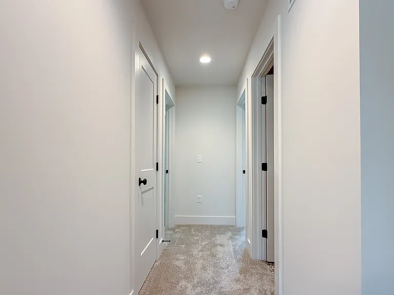 273 Locust St — Photo 26