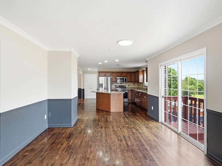 4918 Streamside Ct — Photo 19