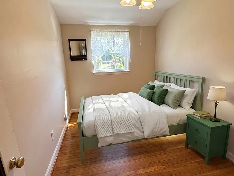 Bedroom 3 (Virtually Staged)