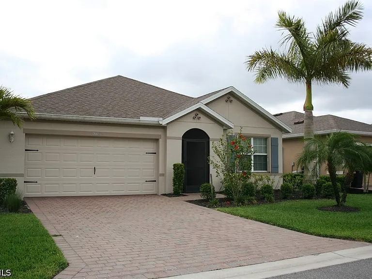 20056 Sweetbay Dr — Photo 3