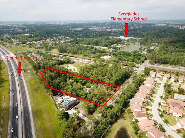 7890 Pioneer Rd, West Palm Beach, FL 33411