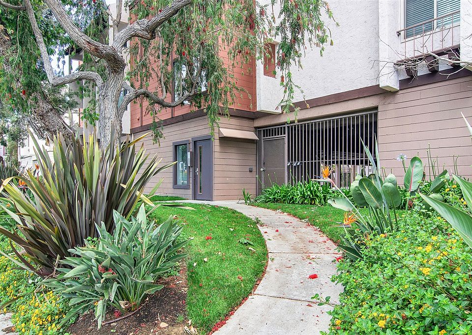 1st image of 2940 Broadway Unit 41