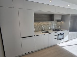 612 Elmwood St #13XX, Coquitlam, BC V3J 3W8