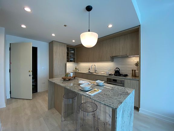 3rd image of 269 W Grand Ave #2403
