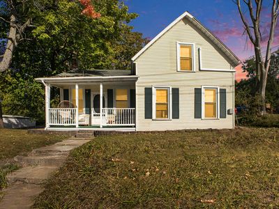 501 S Oak St, Buchanan, MI, 49107