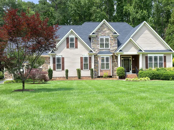 4601 Basilica Dr, Holly Springs, NC 27540