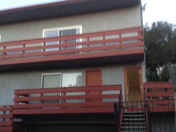 3rd image of 2232 Bancroft Ave