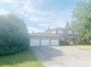 3 Veronica Cres S, East Gwillimbury, ON L0G 1V0