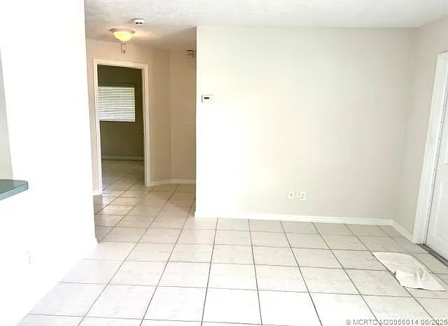 1909 NW Sunset Blvd — Photo 14