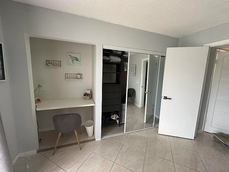 3 Berkshire E #A — Photo 9