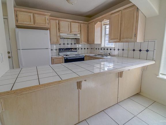 4th image of 1806 Villa Linda Ave #2