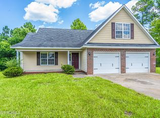 248 Corsegan Rd, Fayetteville, NC 28306