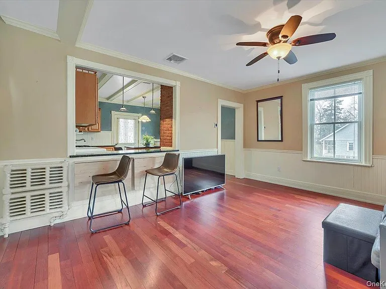 49 Clinton St #1 — Photo 5