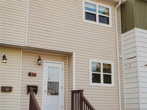 40 Wood Crescent, Gander, NL A1V2B1