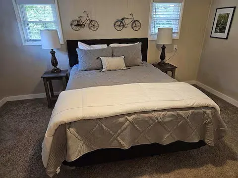 113 Hemphill Rd — Photo 30