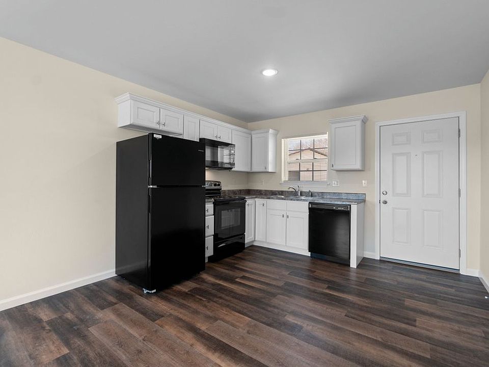 1st image of 2265 Sacajawea Ln APT 202