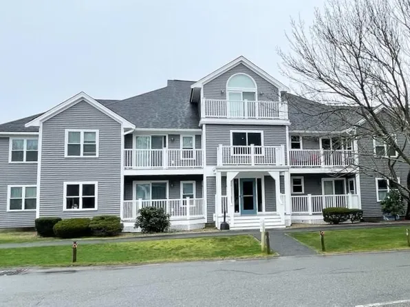 720 Pitchers Way #A14, Hyannis, MA 02601
