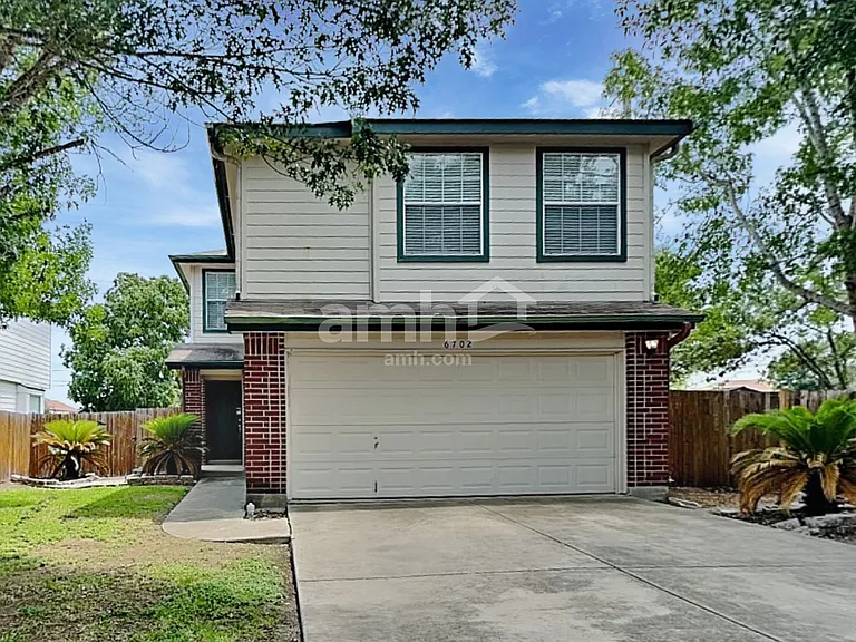6702 Sandy Point Dr — Photo 1