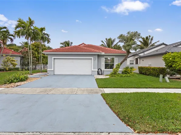 4340 SW 153rd Ter, Hollywood, FL 33027