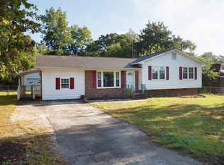 1110 Vass Rd, Spring Lake, NC 28390