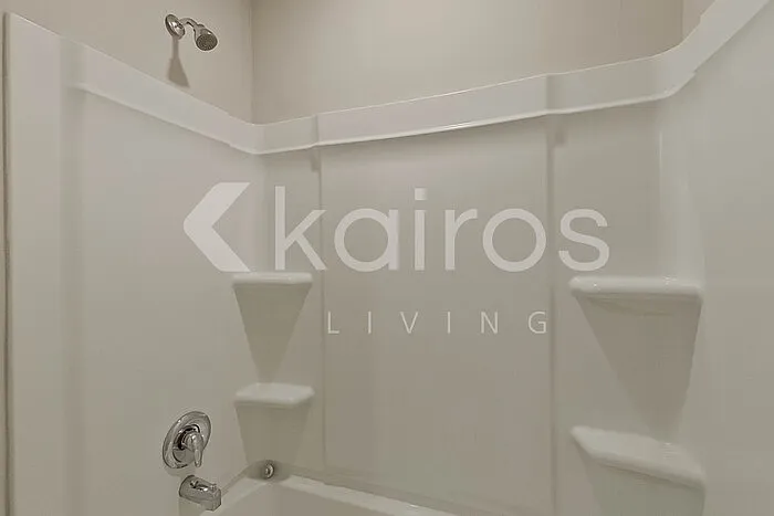 120 Orthello Ct — Photo 16