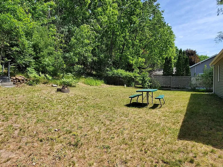 6260 Cedarmere — Photo 16